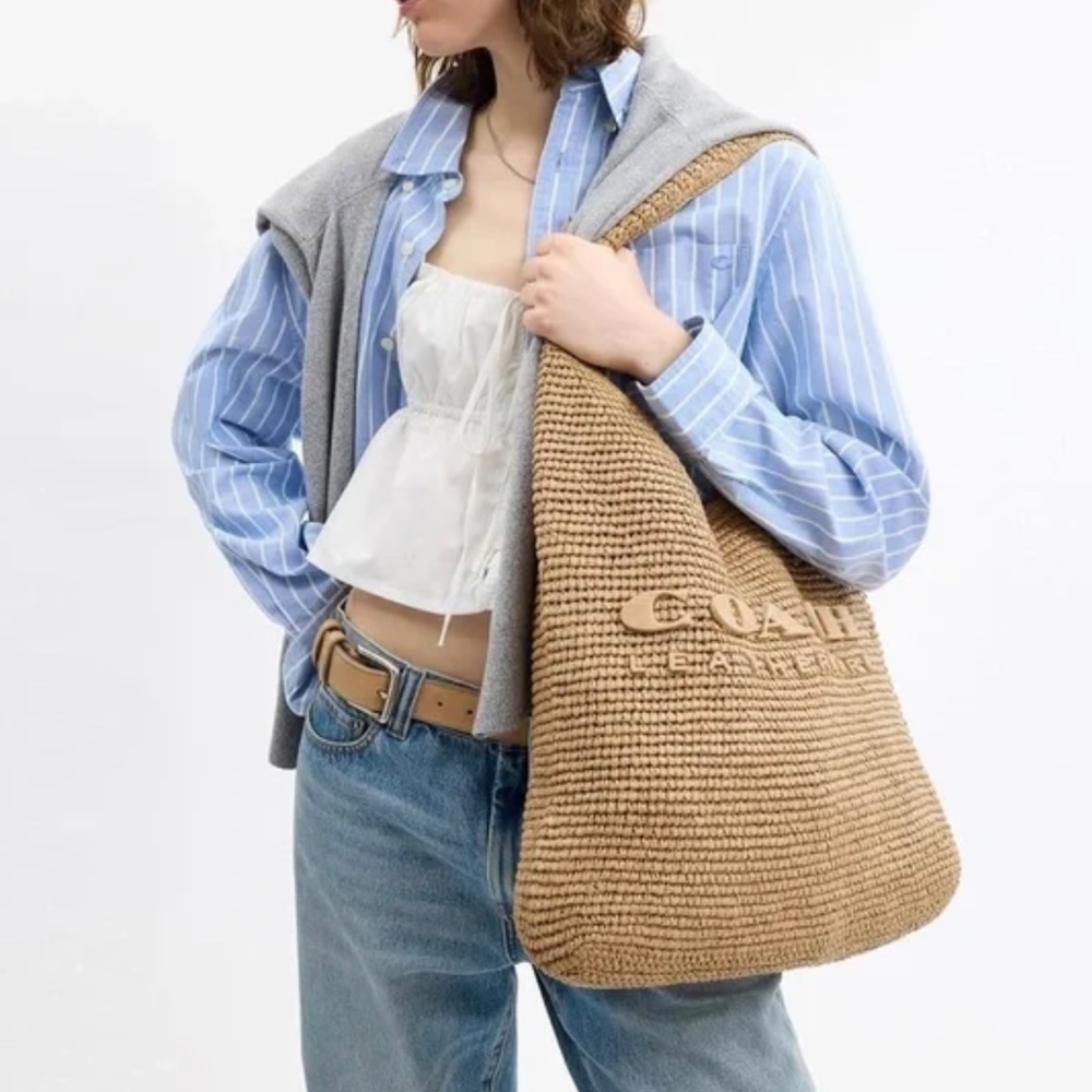 COACH Women's Straw Brooklyn Shoulder Bag 39 - Picture 2 of 2